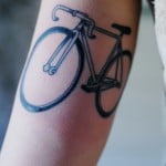 tatuaje bicicleta