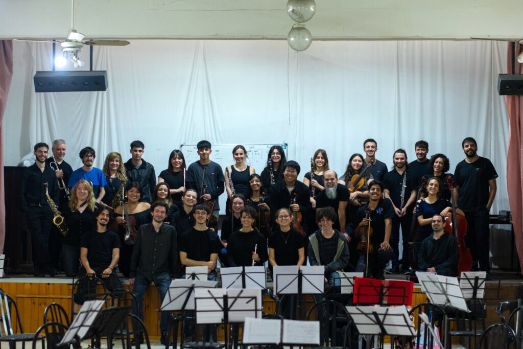En Bicivilizados Radio 427 conocimos a la Orquesta Atlas e hicieron una gran interpretación en nuestro estudio de Radio Colmena.